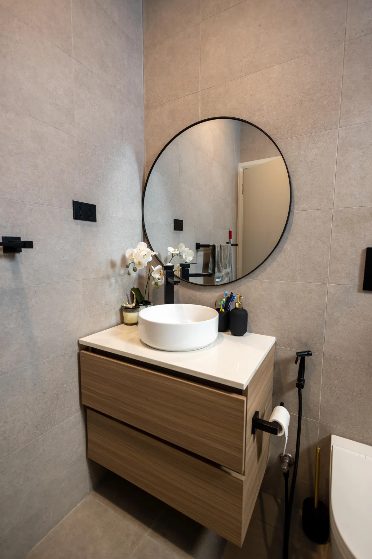 Gold Brass Fitting Shower